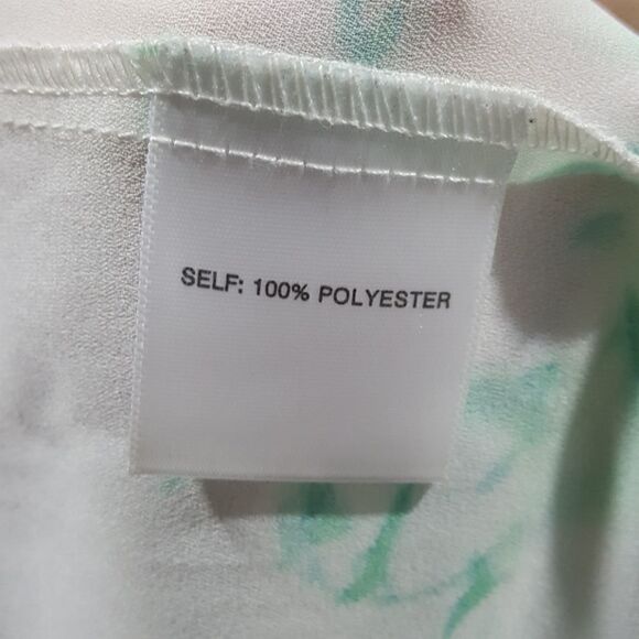 Rose & Olive | High-low Top - Picture 7 of 7